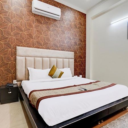 Fabexpress Next Home Gurgaon Exterior photo