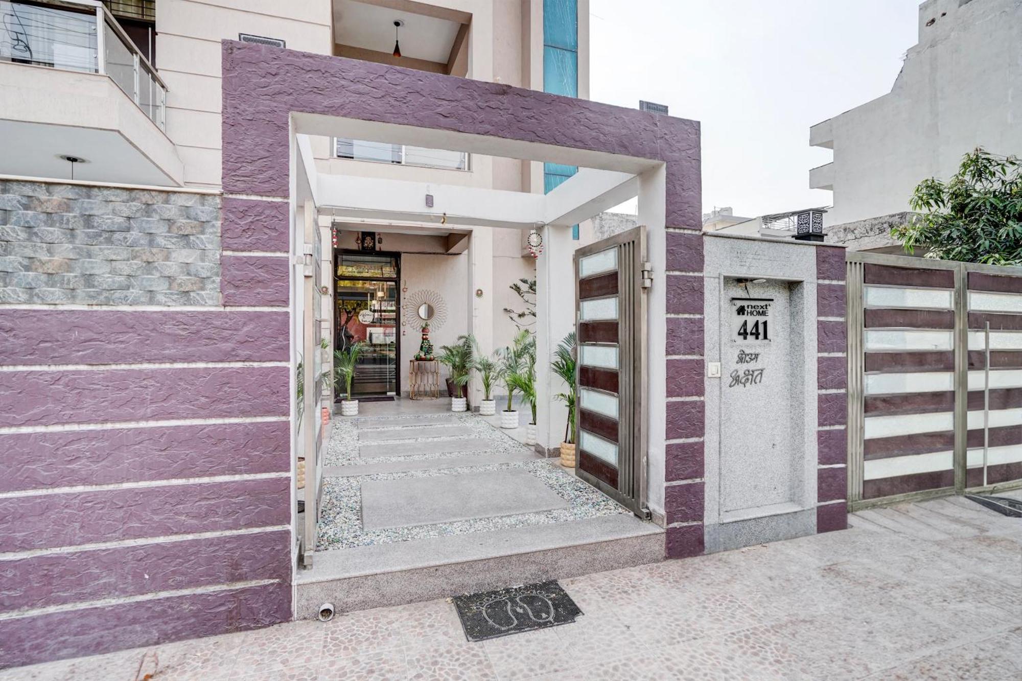 Fabexpress Next Home Gurgaon Exterior photo